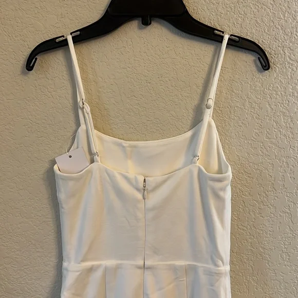 Lovers and friends Lavinia Jumpsuit in White - Picture 8 of 13